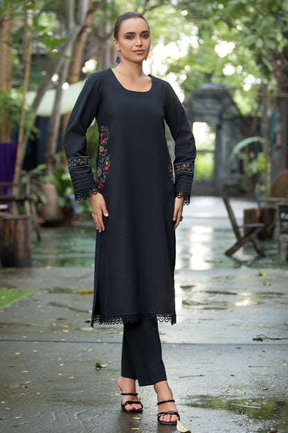 Anabelah- Black 2 Pc