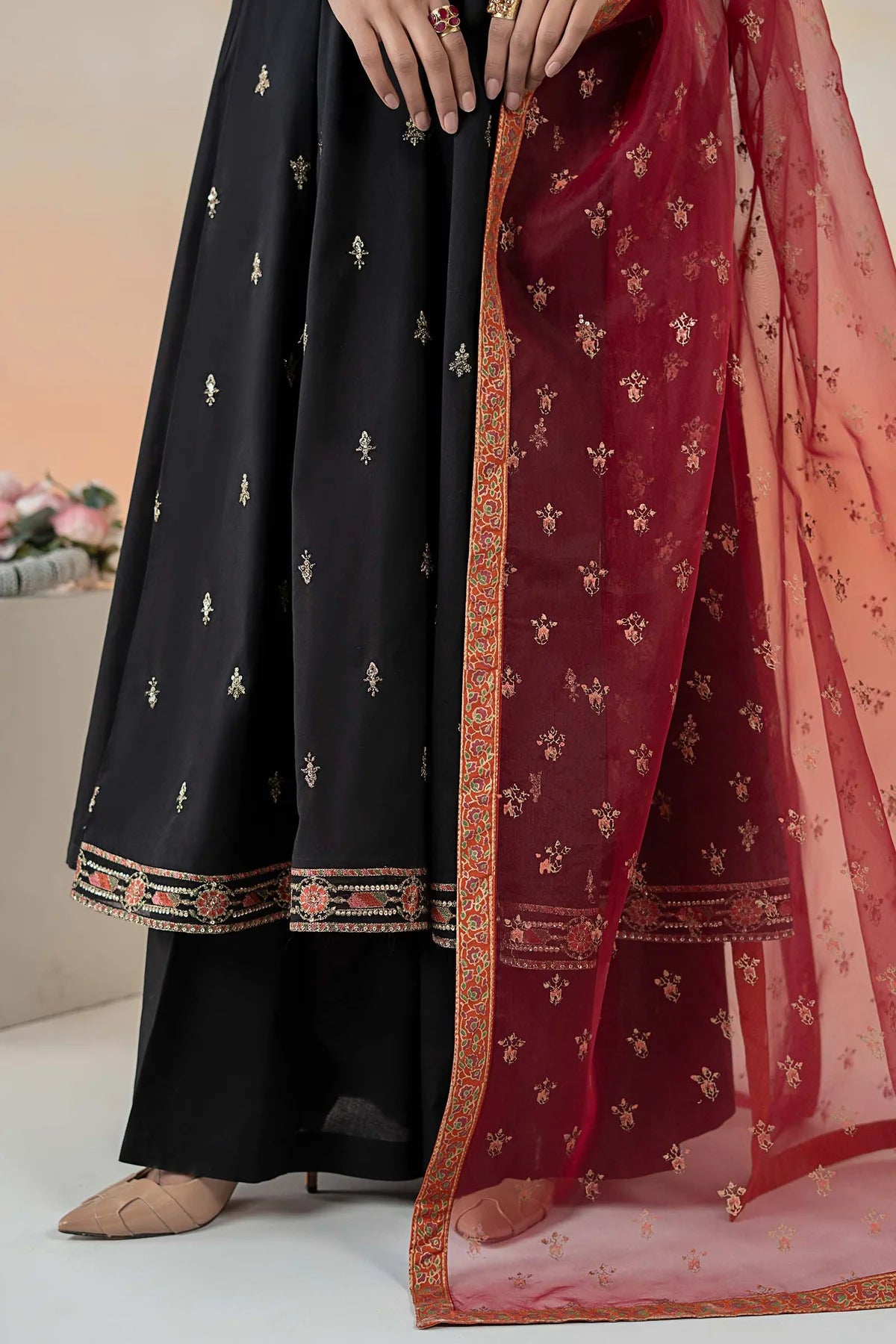 Maria. B- 3 Piece Embroidered Lawn Suit |