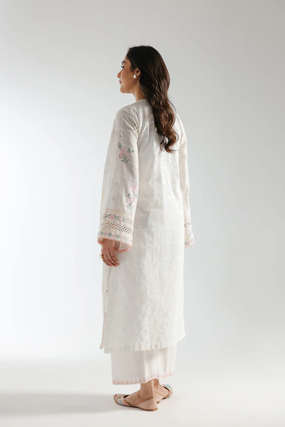 Ethnc- White & Pink Embroidered 2 Pc Suit