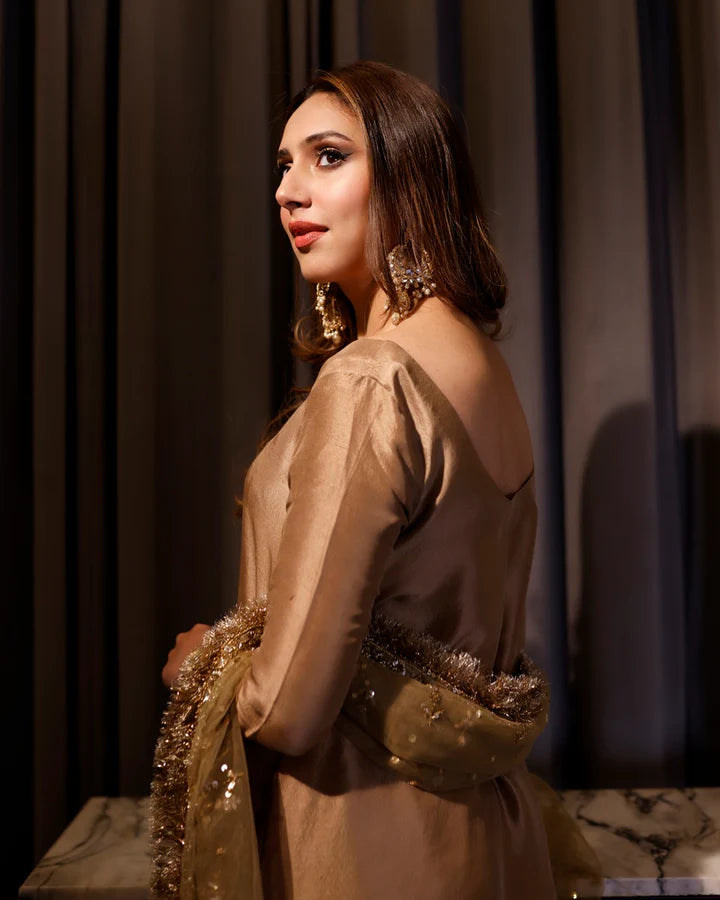 Jannat Tahir- Dusky gold suit