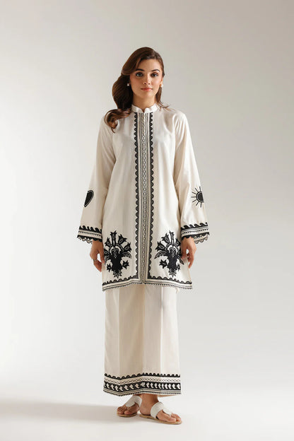 Ethnc-Embroidered Suit 2 Pc