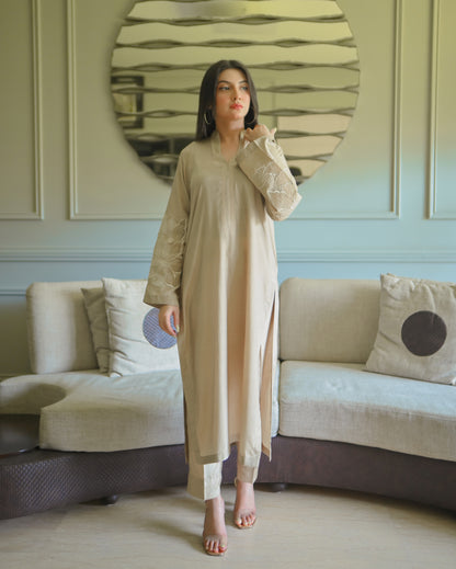 Zauk- 2 Pc Rawsilk Suit