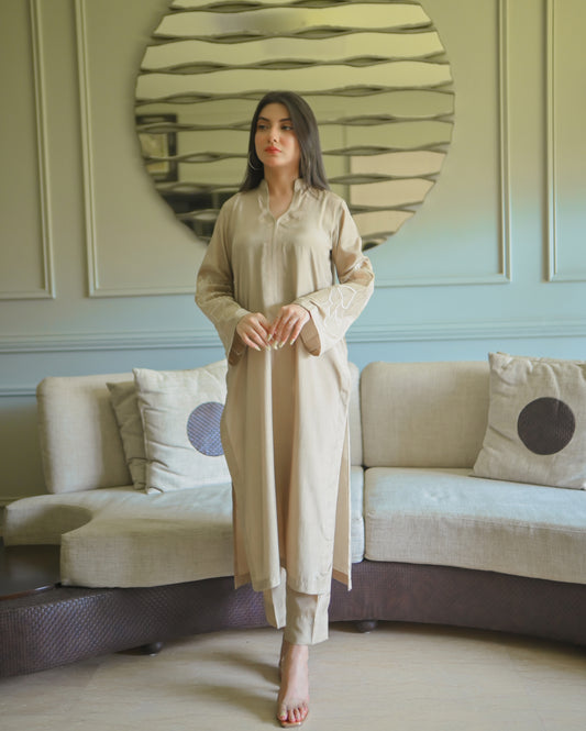 Zauk- 2 Pc Rawsilk Suit